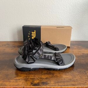 Mens Teva Hurricane XLT 2 (sz. 10) (NEW)